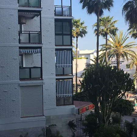 Apartment Valdecantos Beachfront Apartments Marbella